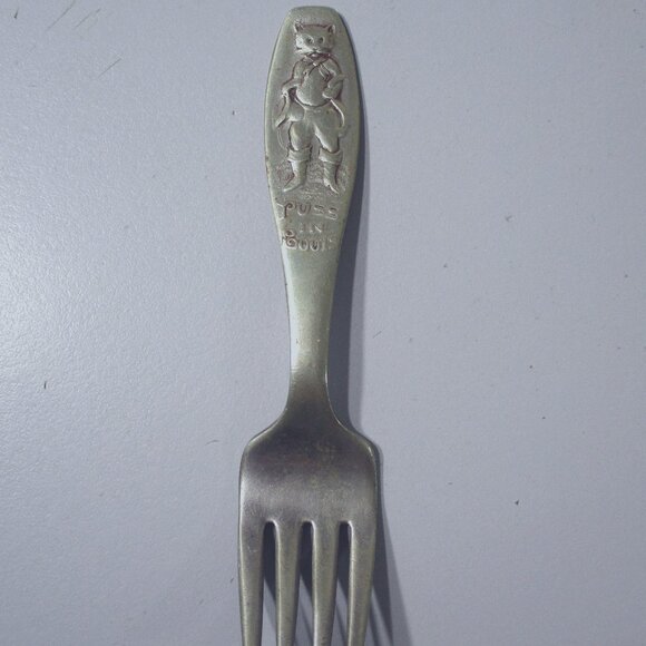 Vintage Silverplate Silver Plate Childs Kids Fork Puss in Boots Regal Silver Co - Picture 3 of 6